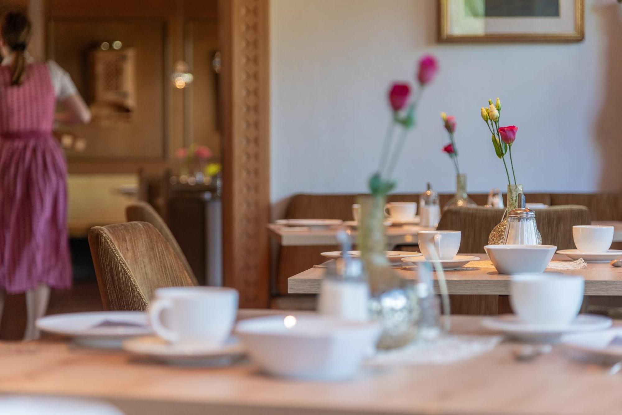 Tirolerin Garni Hotel Tramin an der Weinstraße Buitenkant foto