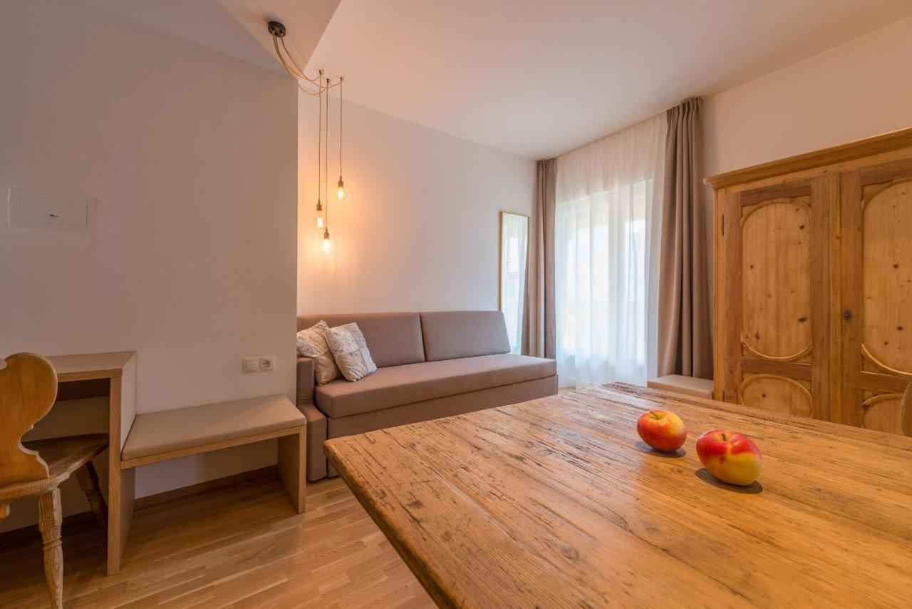 Tirolerin Garni Hotel Tramin an der Weinstraße Buitenkant foto